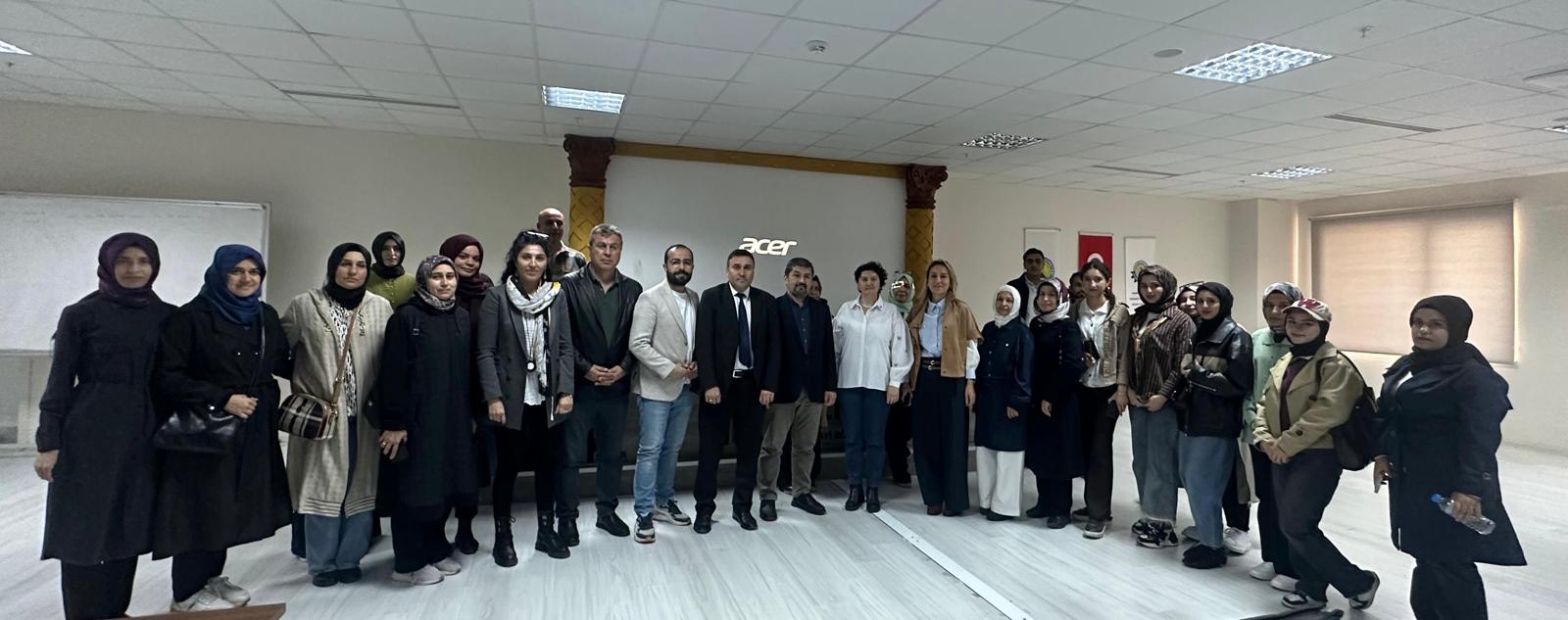 Mezuniyet Sonrası İstihdama Yönelik Proje Hazırlama Söyleşimiz Gerçekleşti